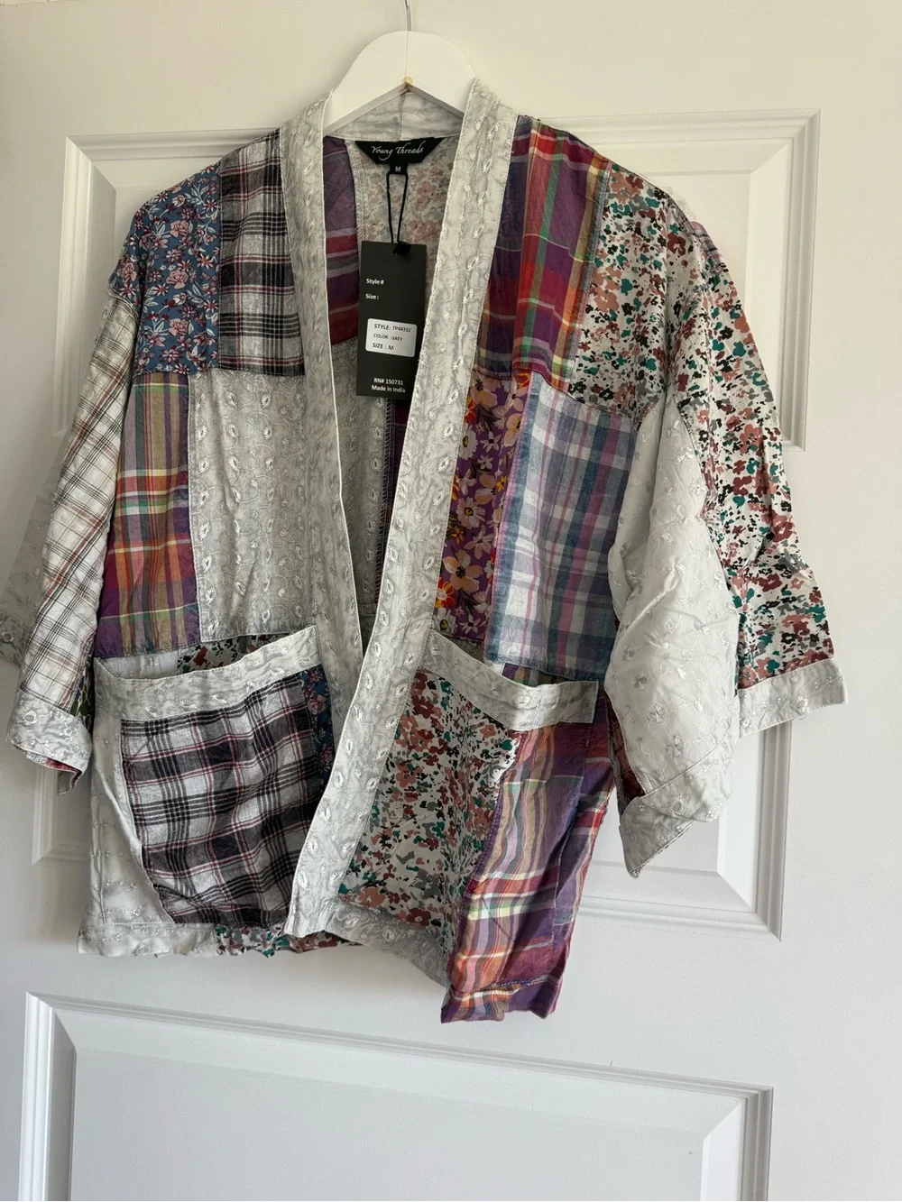 Young Threads Patchwork Kimono Cardigan NWT Size Medium Boho Cottagecore - Picture 10 of 12